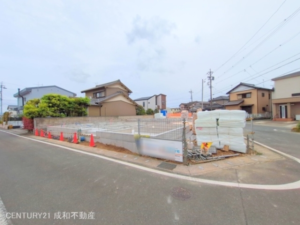 豊川市伊奈町慶応の新築一戸建