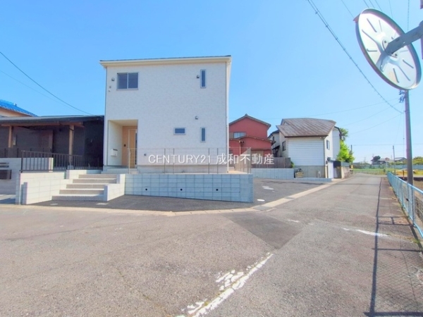 一宮市浅井町小日比野字古川筋の新築一戸建