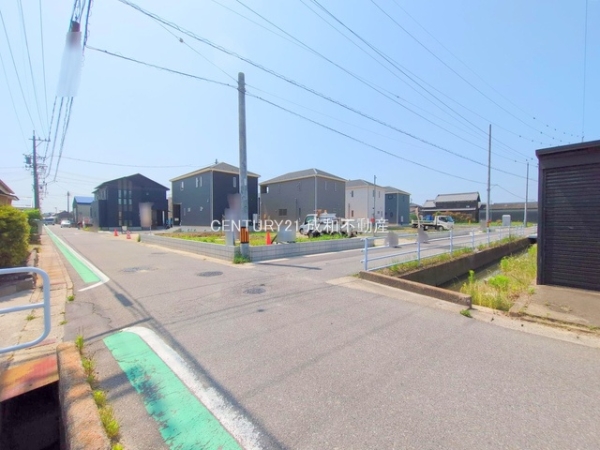 西尾市一色町松木島の新築一戸建
