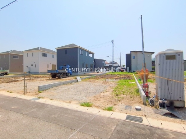 西尾市一色町松木島の新築一戸建