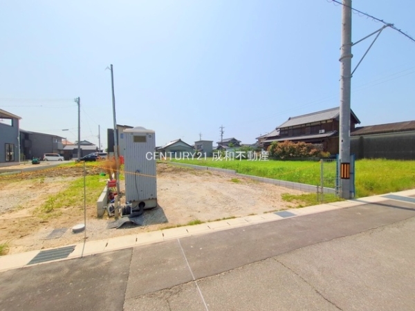 西尾市一色町松木島の新築一戸建