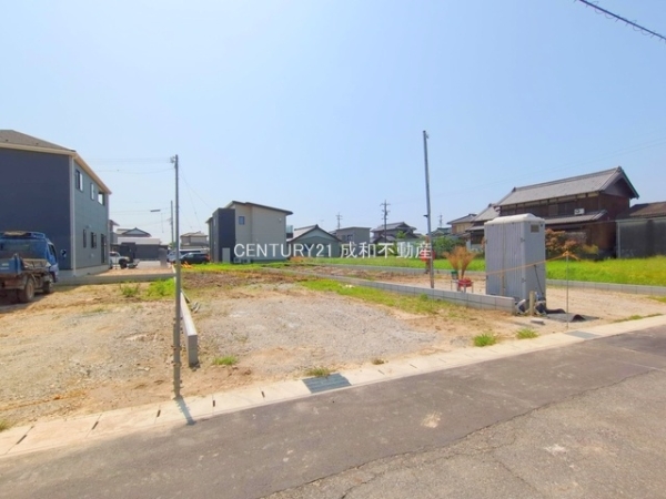 西尾市一色町松木島の新築一戸建