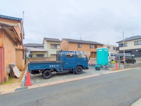 豊橋市三本木町字元三本木の新築一戸建