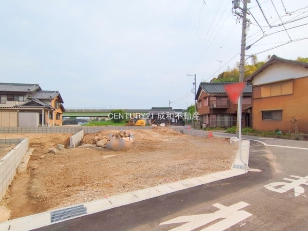 西尾市家武町札木の新築一戸建