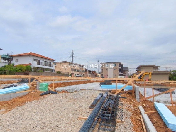 春日井市西高山町３丁目の新築一戸建