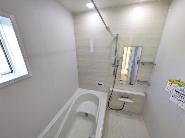 稲沢市祖父江町祖父江江東の新築一戸建(バス)