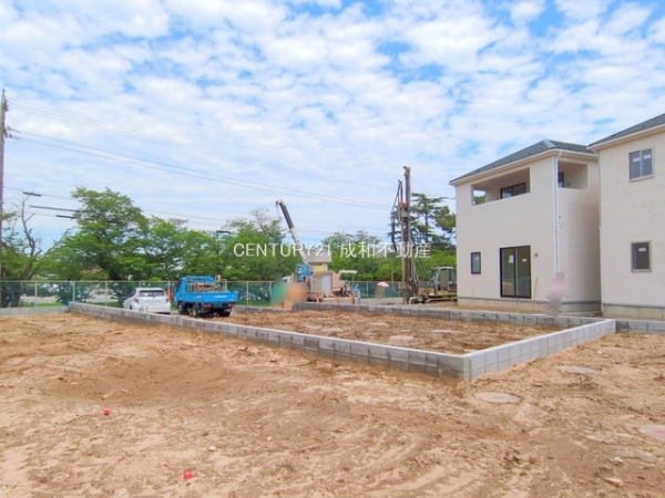 西尾市一色町味浜上乾地の新築一戸建