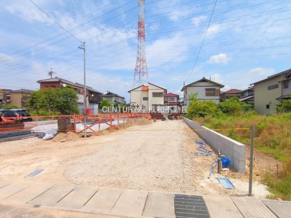 春日井市穴橋町３丁目の新築一戸建