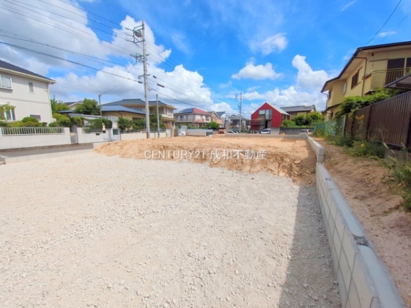 愛知郡東郷町白鳥１丁目の新築一戸建