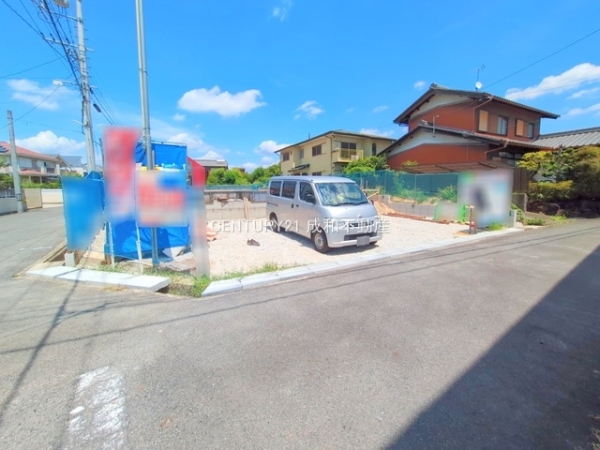 愛知郡東郷町白鳥１丁目の新築一戸建