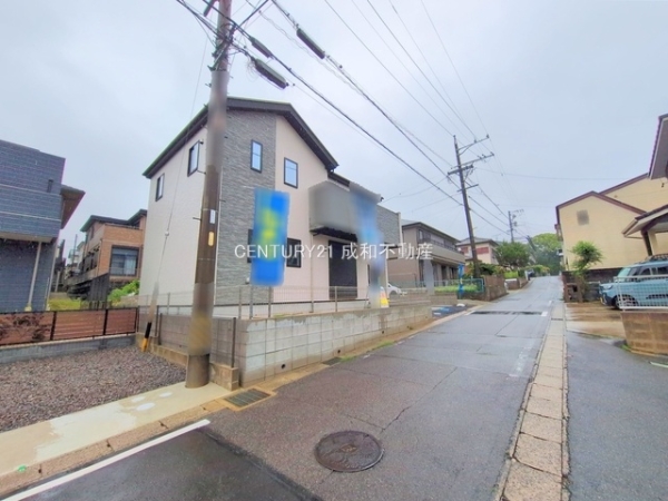 豊田市鴛鴨町中高根の新築一戸建