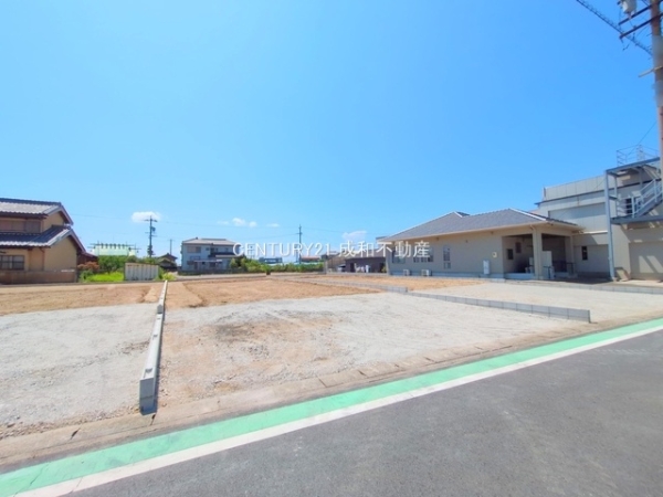 西尾市一色町千間下通中の新築一戸建