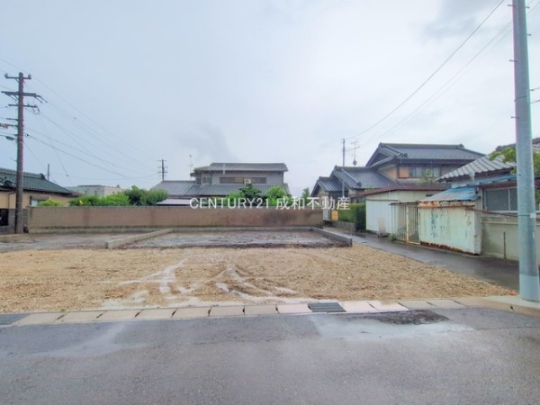 小牧市大字三ツ渕の新築一戸建