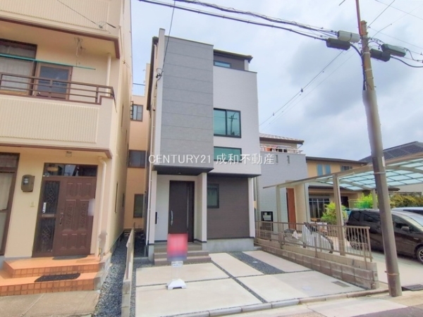 名古屋市西区枇杷島４丁目の新築一戸建