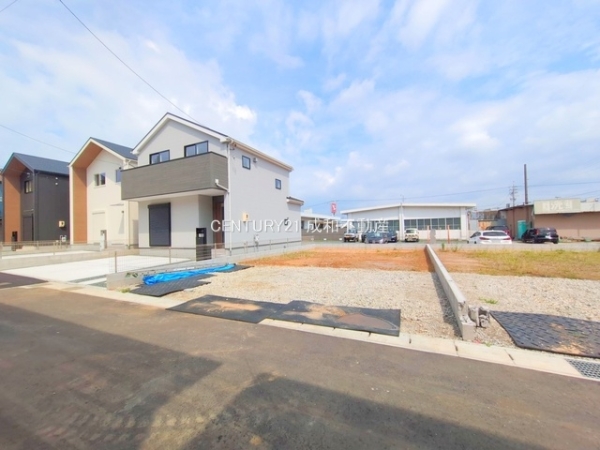 豊橋市松井町字南新切の新築一戸建