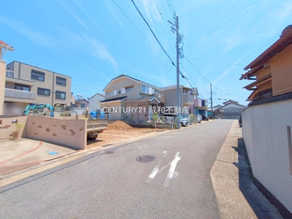春日井市東神明町２丁目の新築一戸建