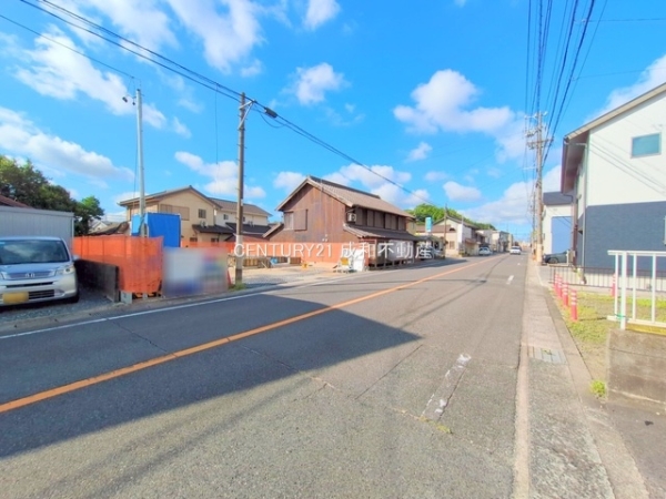 知多市八幡字汐海道の新築一戸建