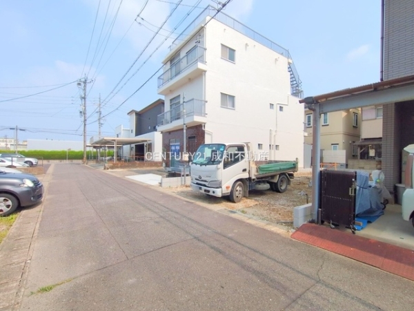 北名古屋市熊之庄山の前の新築一戸建