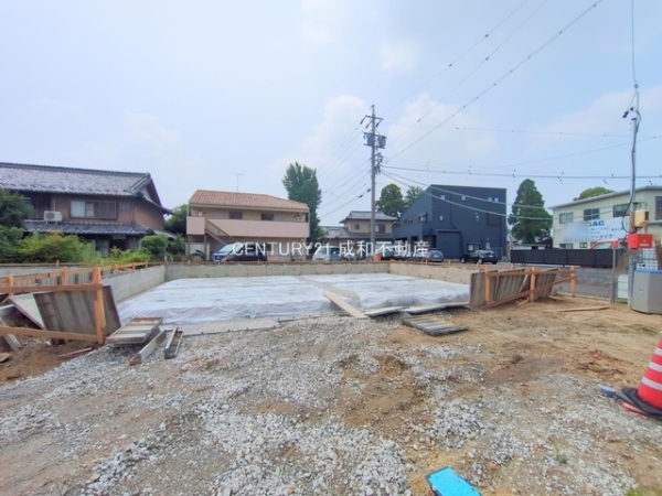 稲沢市平和町西光坊大門北の新築一戸建