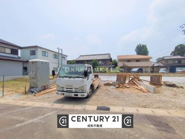 稲沢市平和町西光坊大門北の新築一戸建