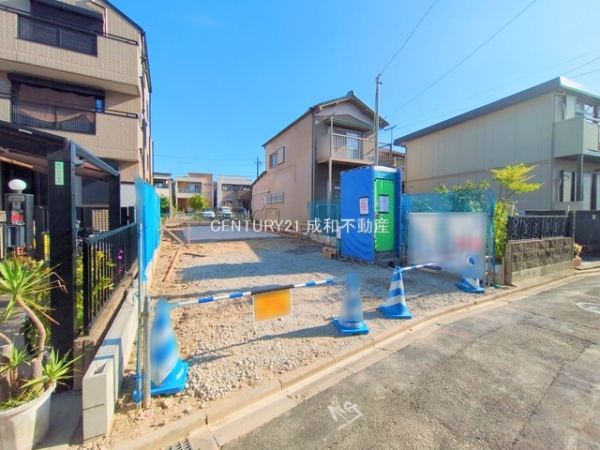 名古屋市中村区城屋敷町３丁目の新築一戸建