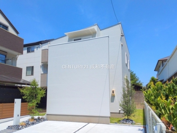 名古屋市瑞穂区松栄町２丁目の新築一戸建