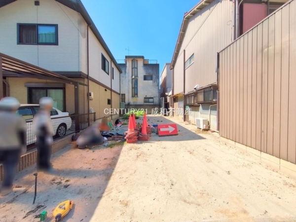 名古屋市中村区鴨付町１丁目の新築一戸建