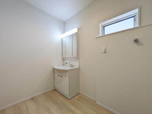 一宮市多加木５丁目の新築一戸建