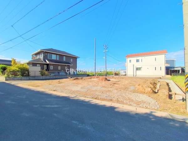 西尾市一色町中外沢二割の新築一戸建