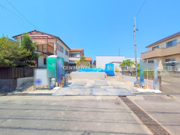 津島市唐臼町油田の新築一戸建