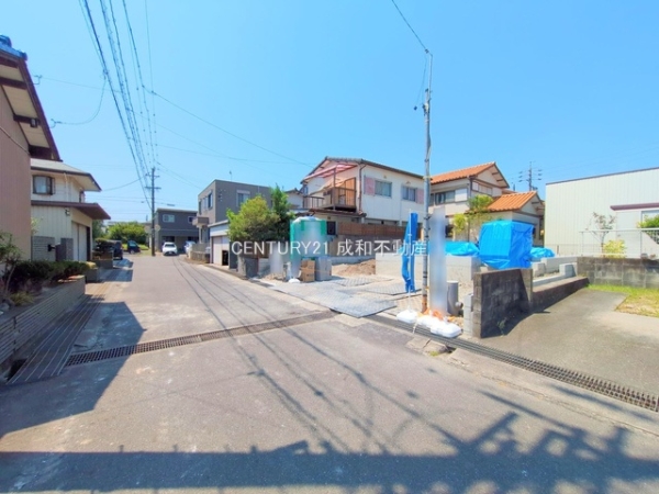 津島市唐臼町油田の新築一戸建