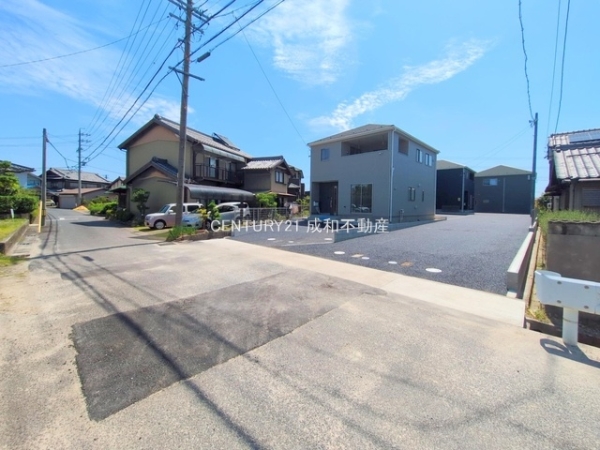 愛知郡東郷町大字春木字追分の新築一戸建