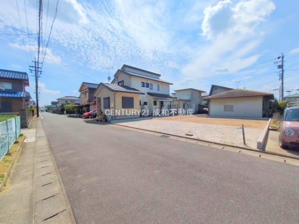 一宮市浅井町小日比野字上牧の新築一戸建