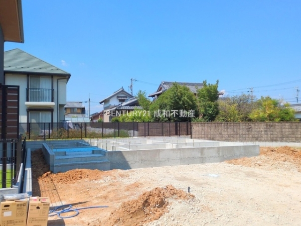 春日井市南下原町６丁目の新築一戸建