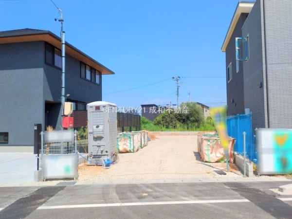 春日井市南下原町６丁目の新築一戸建
