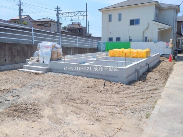 半田市春日町１丁目の新築一戸建
