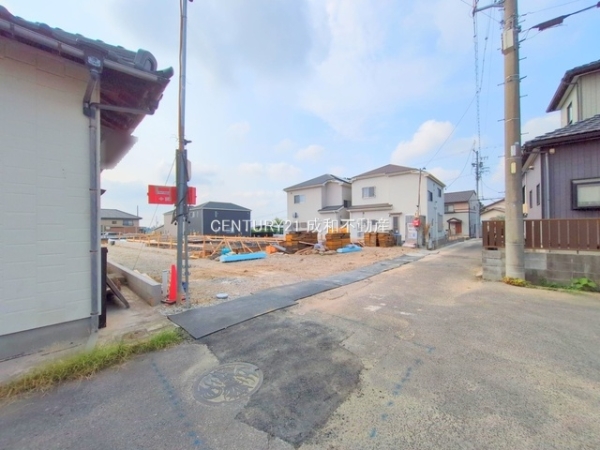 碧南市湖西町３丁目の新築一戸建
