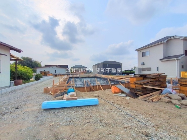 碧南市湖西町３丁目の新築一戸建
