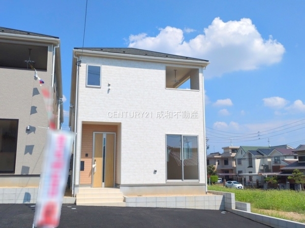 春日井市西高山町３丁目の新築一戸建
