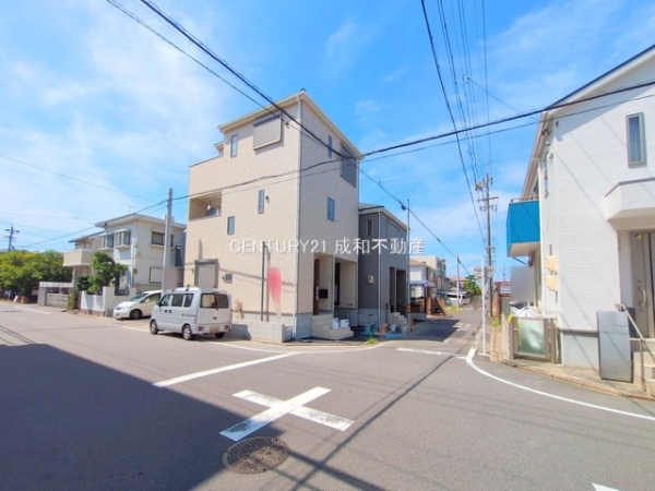 名古屋市中川区中野新町３丁目の新築一戸建