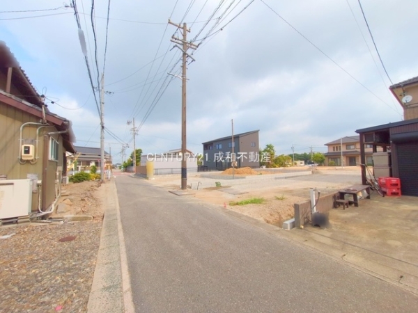 西尾市一色町野田小島口の新築一戸建