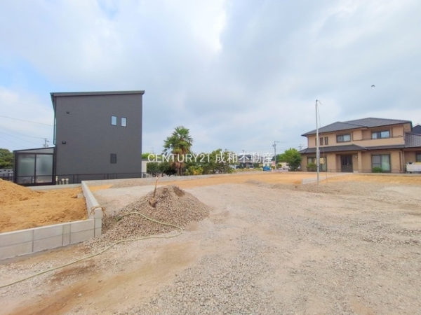 西尾市一色町野田小島口の新築一戸建