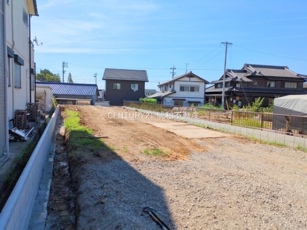 半田市新居町２丁目の新築一戸建