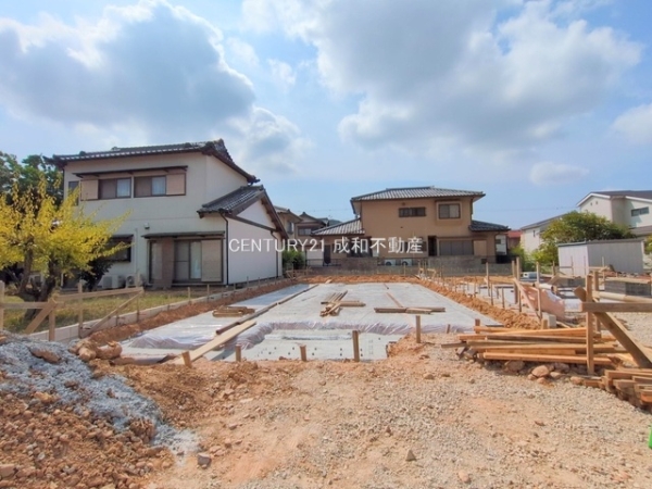豊橋市多米中町２丁目の新築一戸建