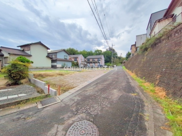 知多市八幡字左り脇の新築一戸建