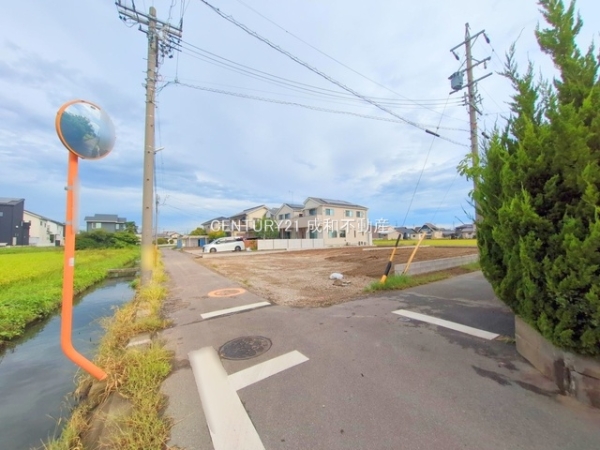 西尾市一色町一色未荒子の新築一戸建