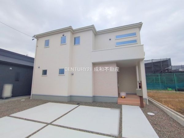 一宮市冨田の新築一戸建