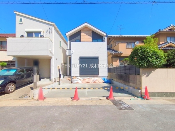 名古屋市中村区高道町３丁目の新築一戸建