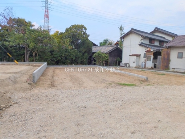 知多郡武豊町大字冨貴字市場の新築一戸建