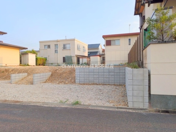 春日井市中央台６丁目の新築一戸建